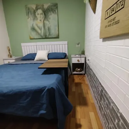 Casa de hóspedes Alsancak Double Seaside 50 Mt Walk