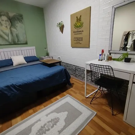 Alsancak Double Seaside 50 Mt Walk Casa de hóspedes Esmirna