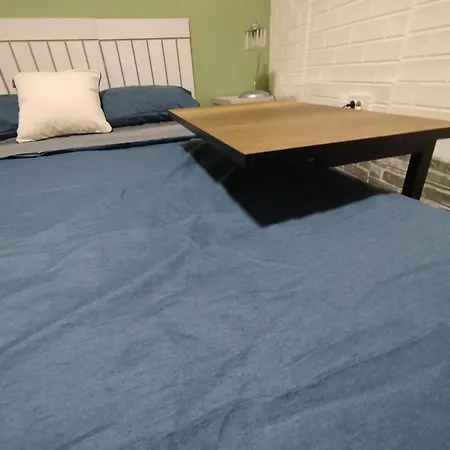 Alsancak Double Seaside 50 Mt Walk Guest house